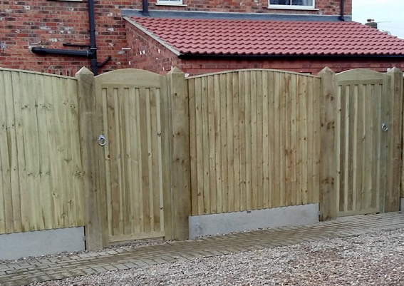 Fencing in Grantham